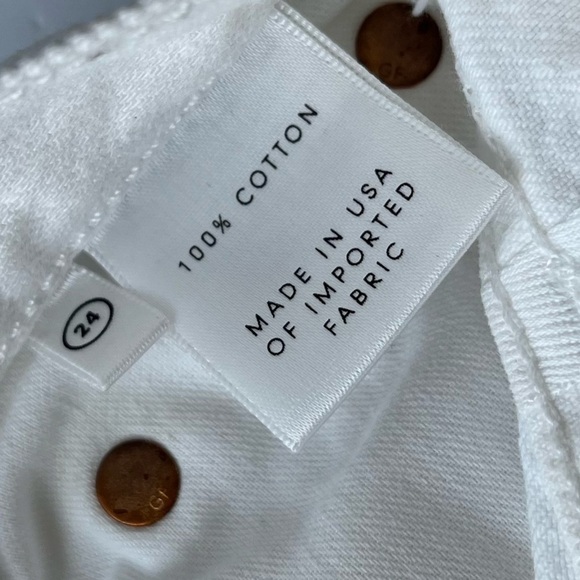 GRLFRND • White Destructed Beverly Bermuda Shorts - Picture 9 of 11